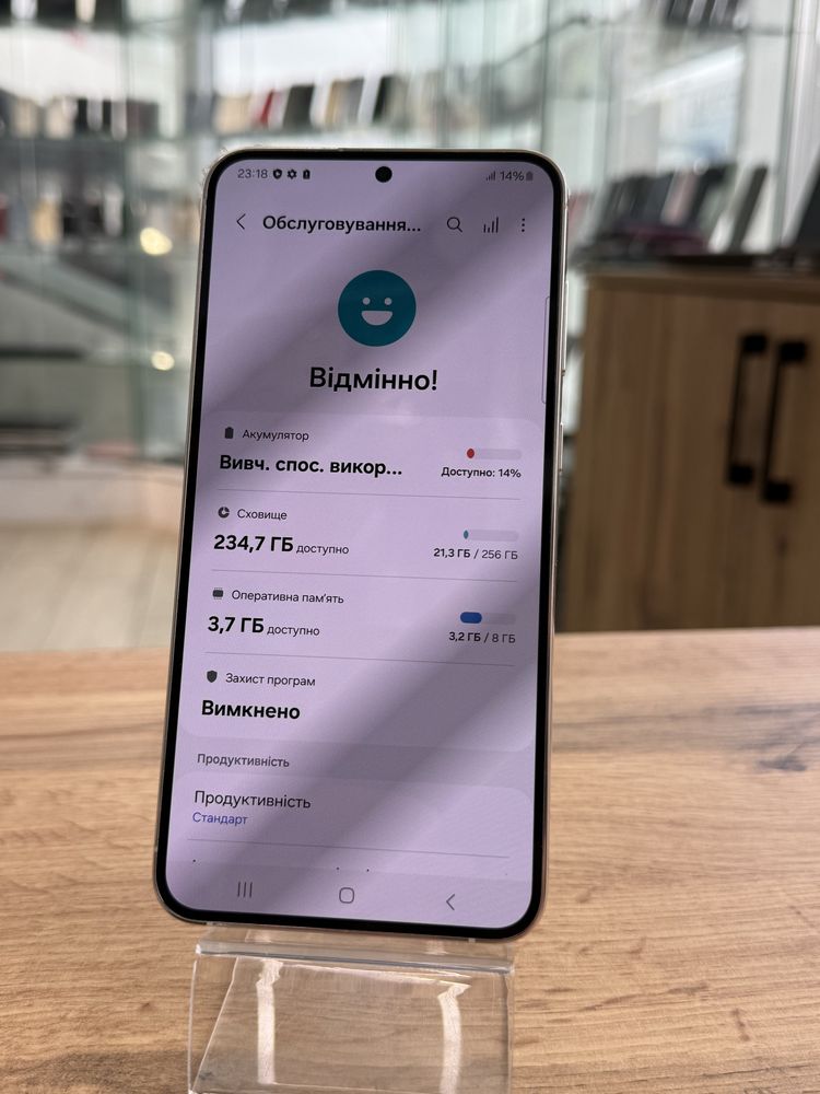 Samsung s23 plus 256gb 650$