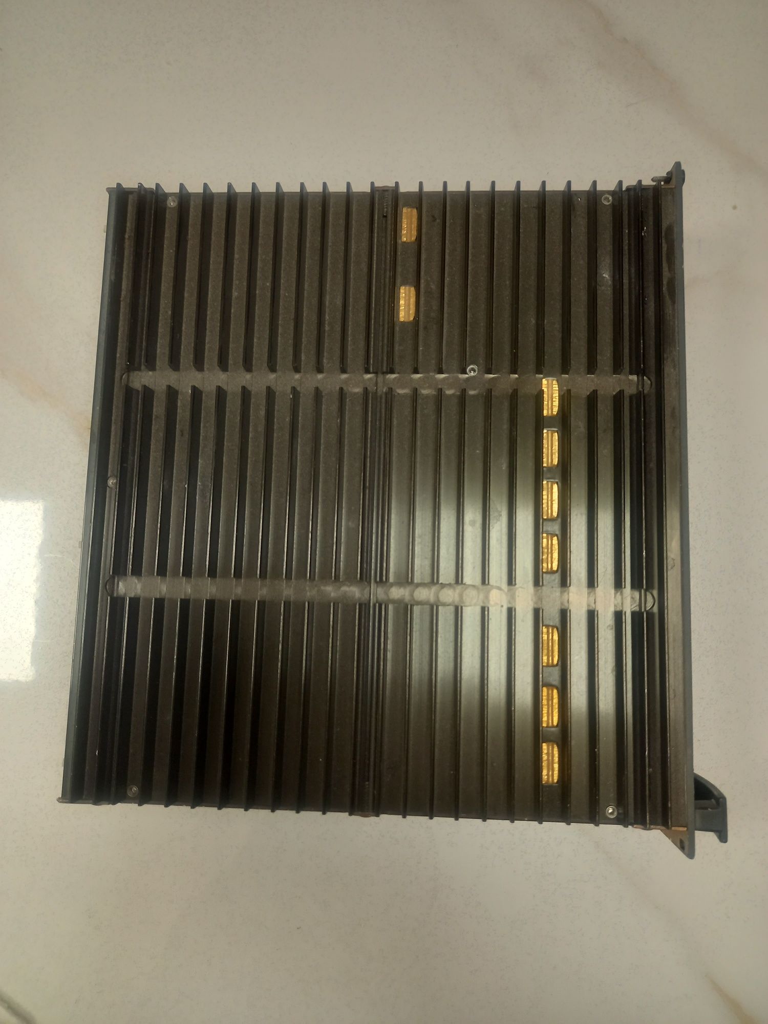 Блок питания Eltek SMPS 1000 10-30v