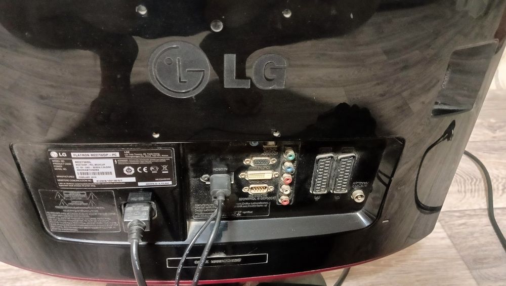 Телевизор LG смарт ТВ монитор