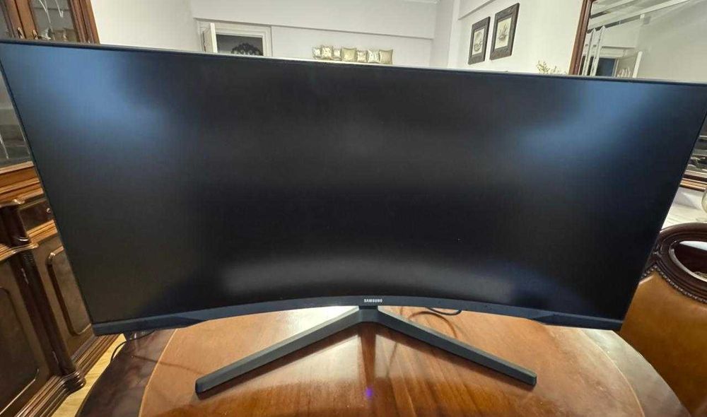 Monitor gamer Samsung 34" Odyssey G5 – 165 Hz / 3440×1440 / Curvo