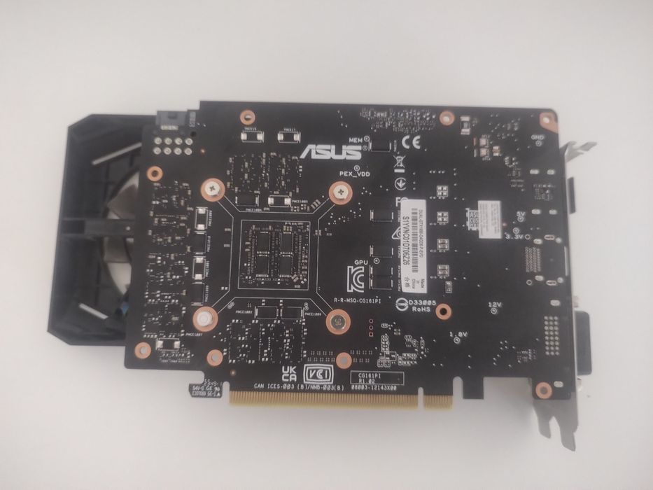 GTX 1650 asus dual 4 gb