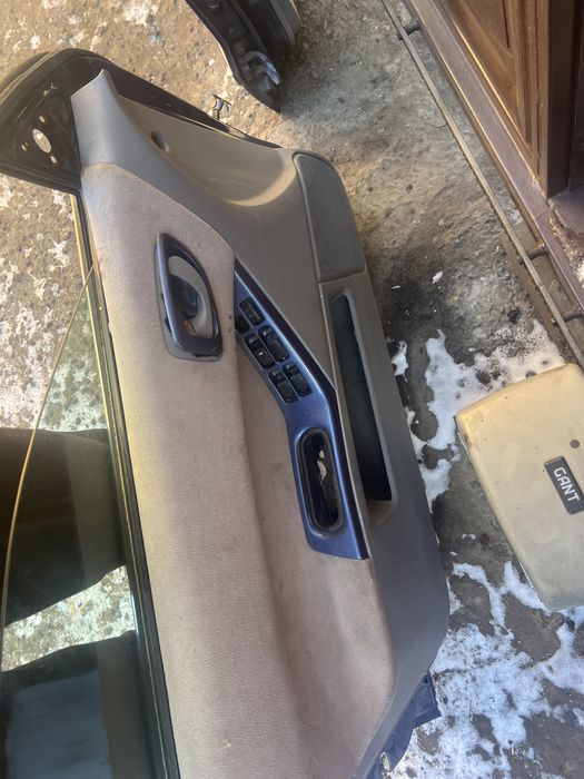 Галант 8 год 01 mitsubishi galant ea дверь стекло