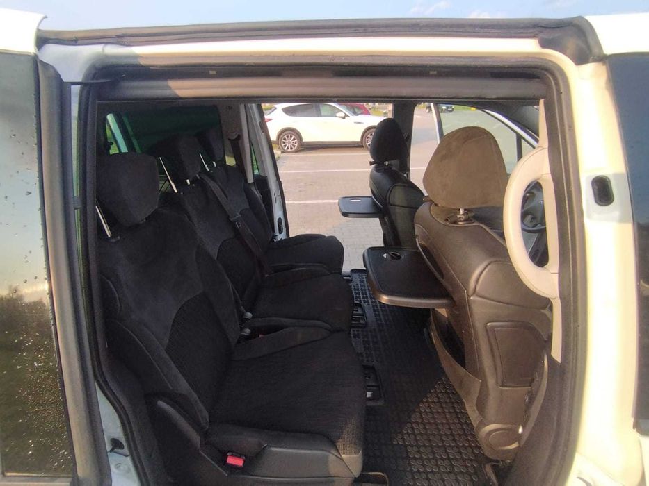 Citroen C8. ( Мінівен)