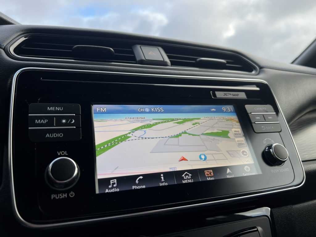 Nissan Leaf Tekna 2018 40 кВт/год