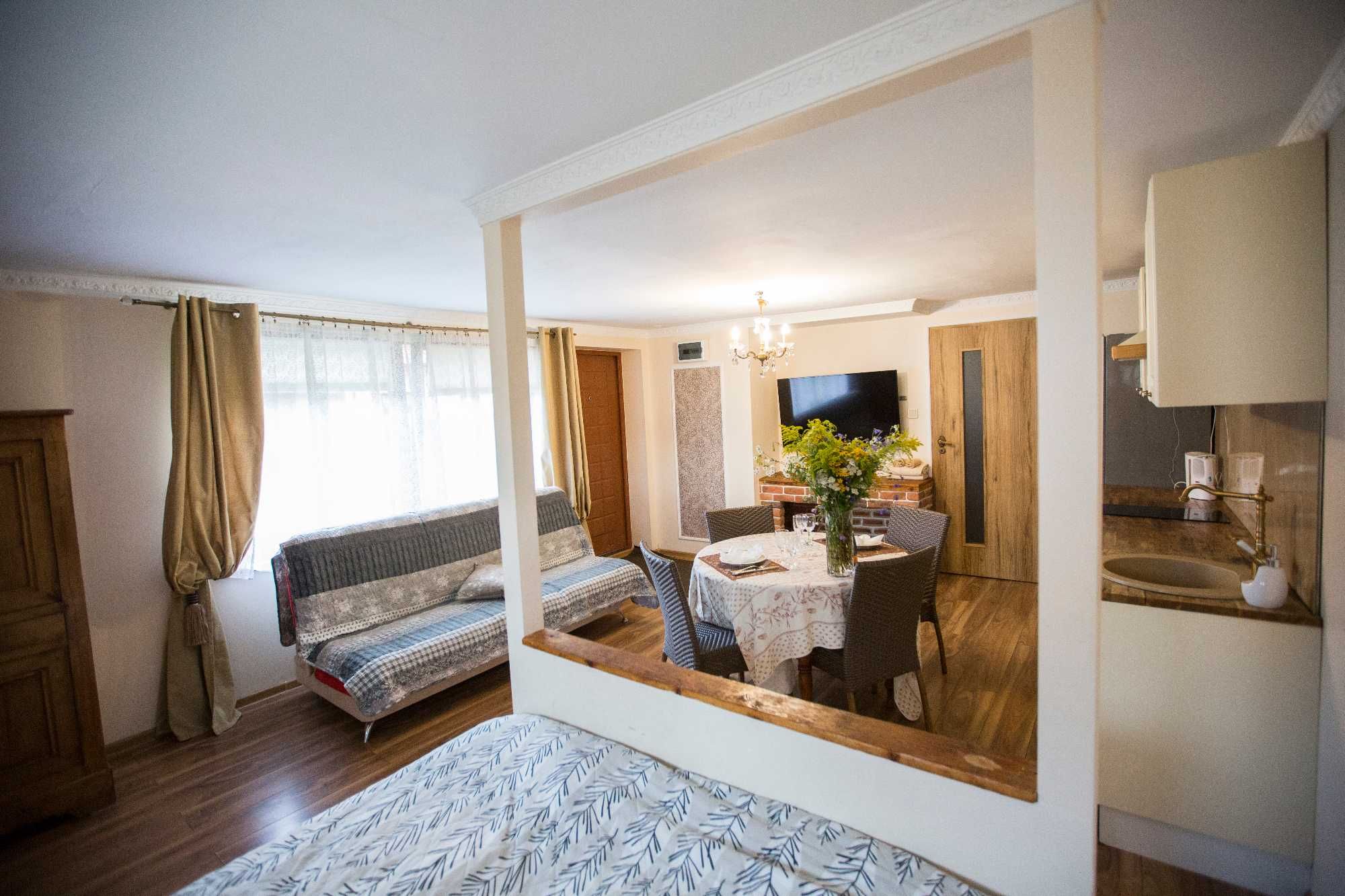 6 apartamentów blisko Zamku Książ cena od 34 do 100 zł/dobę/osobę