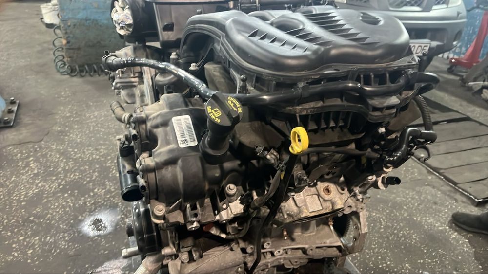 Піддон ,масляний насос чероккі kl 3.2