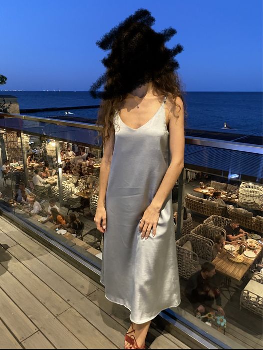 Платье нежно голубое