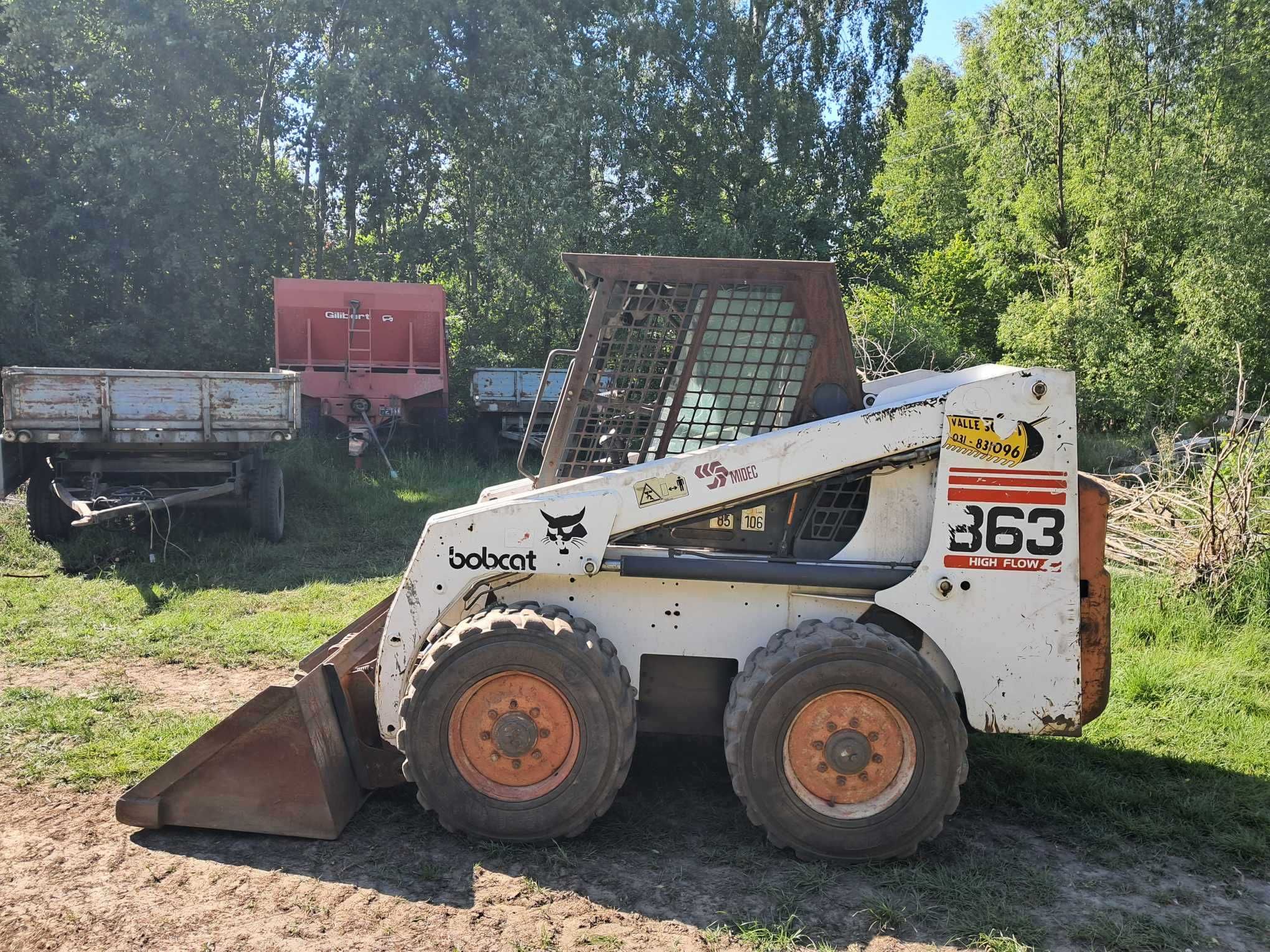 Bobcat 863H miniładowarka Bobcat Gehl mustang