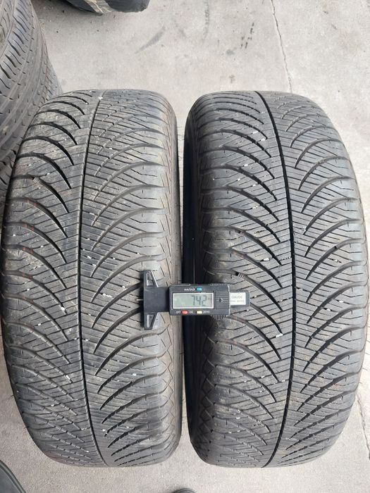 Goodyear Vector 4Seasons G-2 185/60R15 84 T