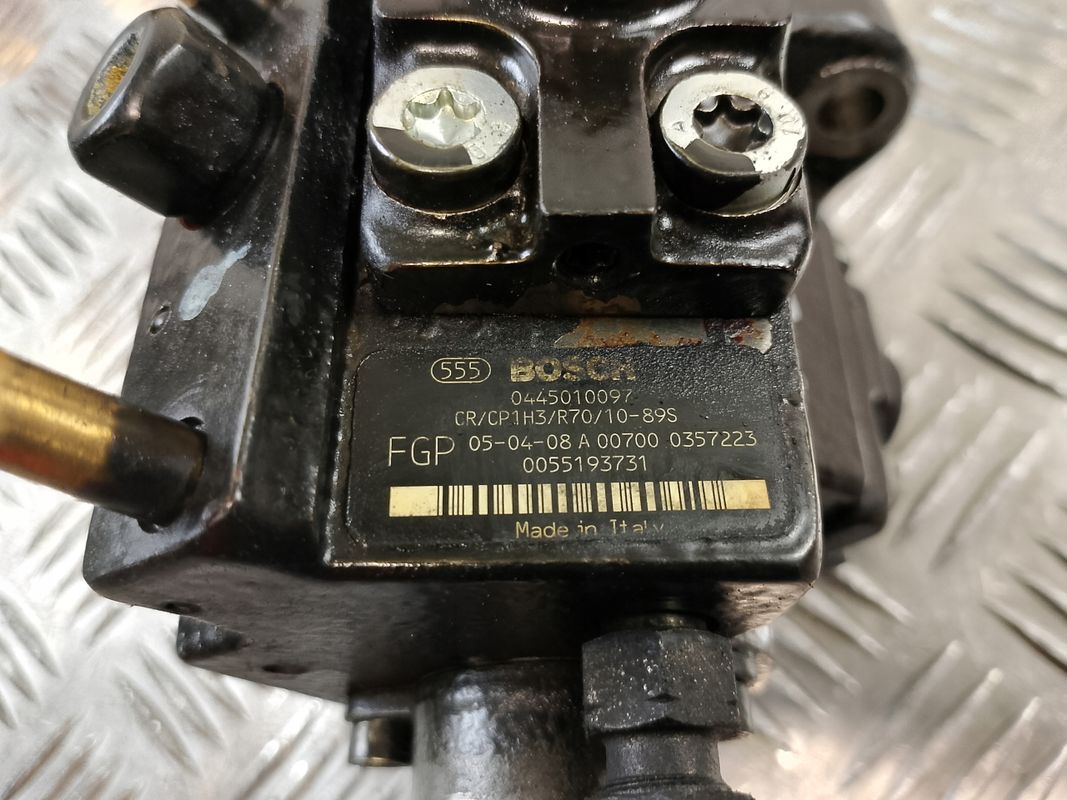 Pompa Wtryskowa Opel Signum 1.9 Cdti 150 Km Bosch