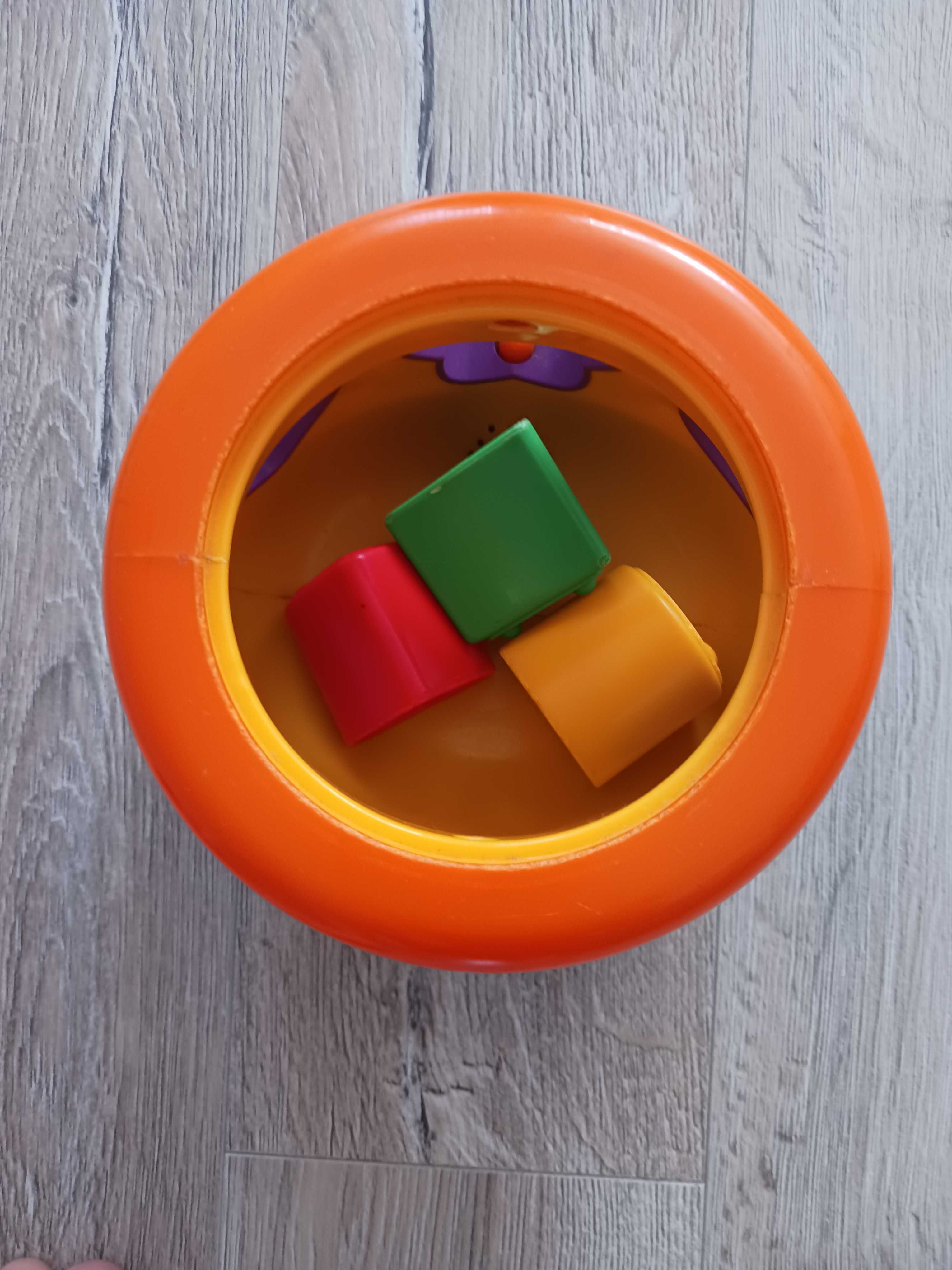 Garnuszek na klocuszek Fisher-Price,