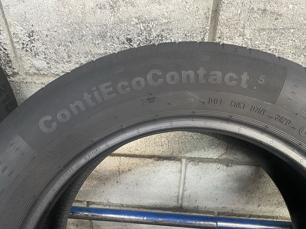 Літні шини 215/60 R17 (96H) CONTINENTAL