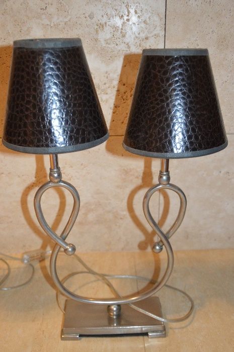 2 extra lampy stojące. Super ładne.