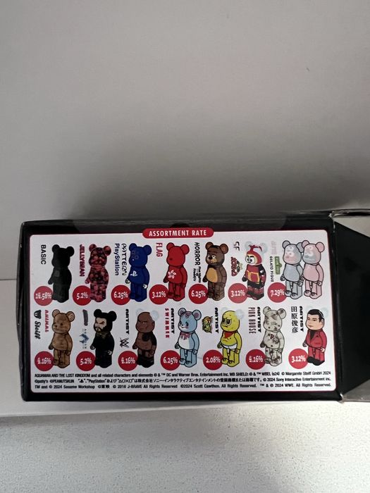 Bearbrick 100% series 48