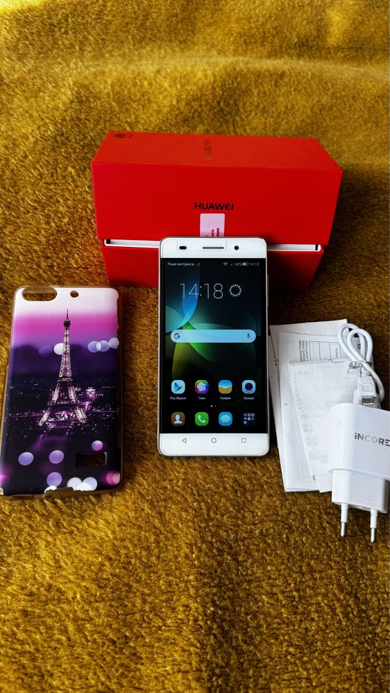Смартфон Huawei Honor 4C Dual Sim 2/8GB білий