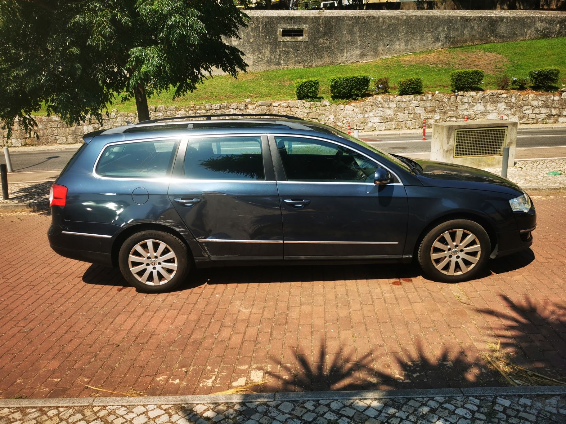 Volkswagen Passat 2.0TDI 140cv cx DSG(Automática) de 2007 iuc (antigo)