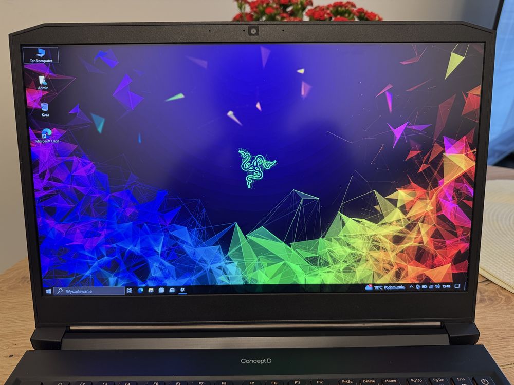 Laptop Acer Nitro ConceptD 7 Intel I7-9750H/Nvidia/256Gb ssd/8GB RAM