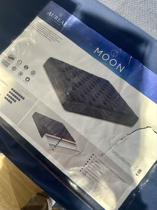 Colchão Molafex novo - com garantia - Modelo Moon