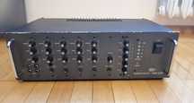 Wzmacniacz WM-5200