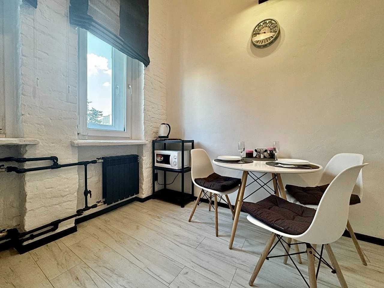 ApartPoltava СУЧАСНІ апартаменти з високою стелю. подобово\погодинно