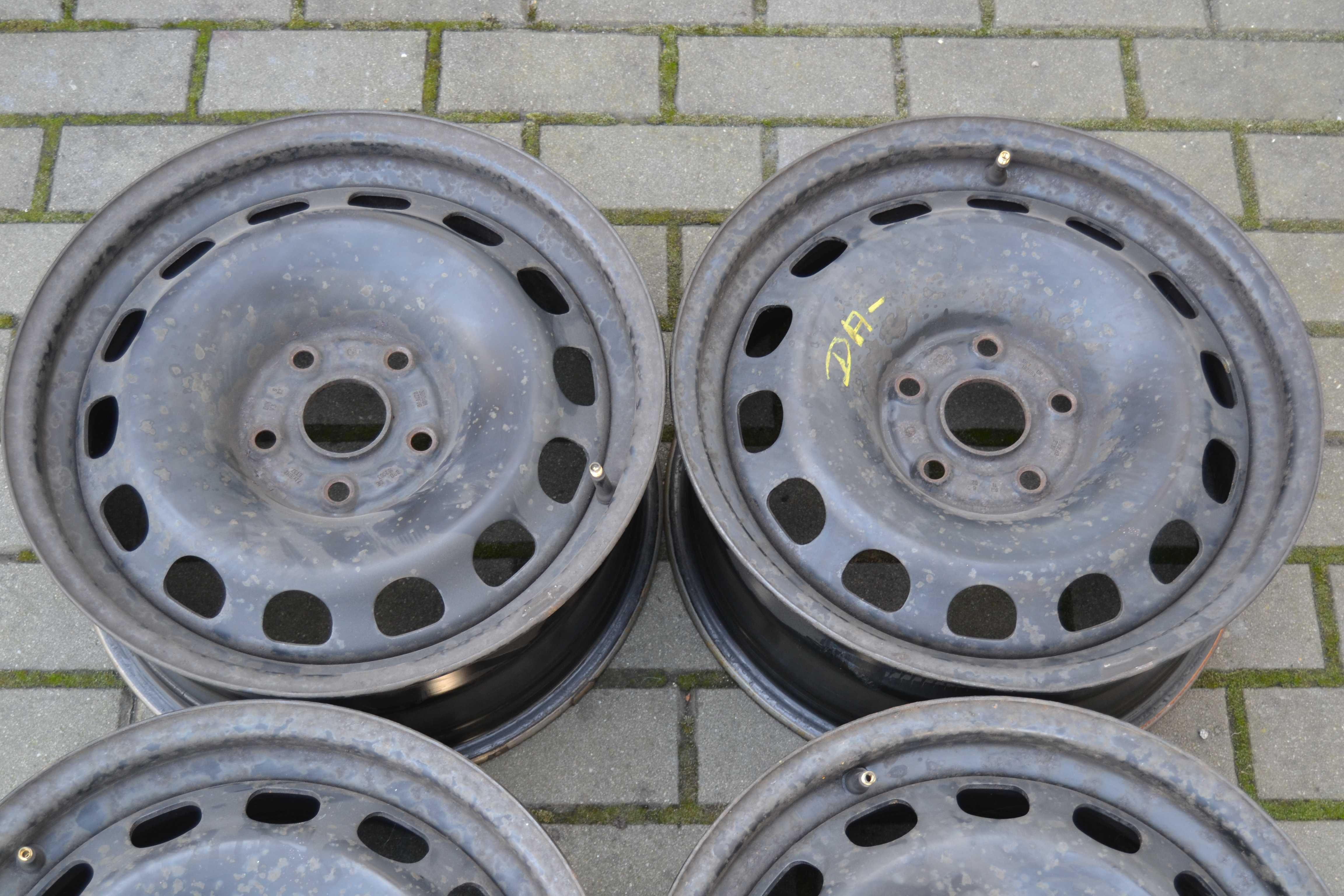 Felgi stalowe VW AUDI 16 cali 5x112 7x16 et37 vw audi seat skoda kompl