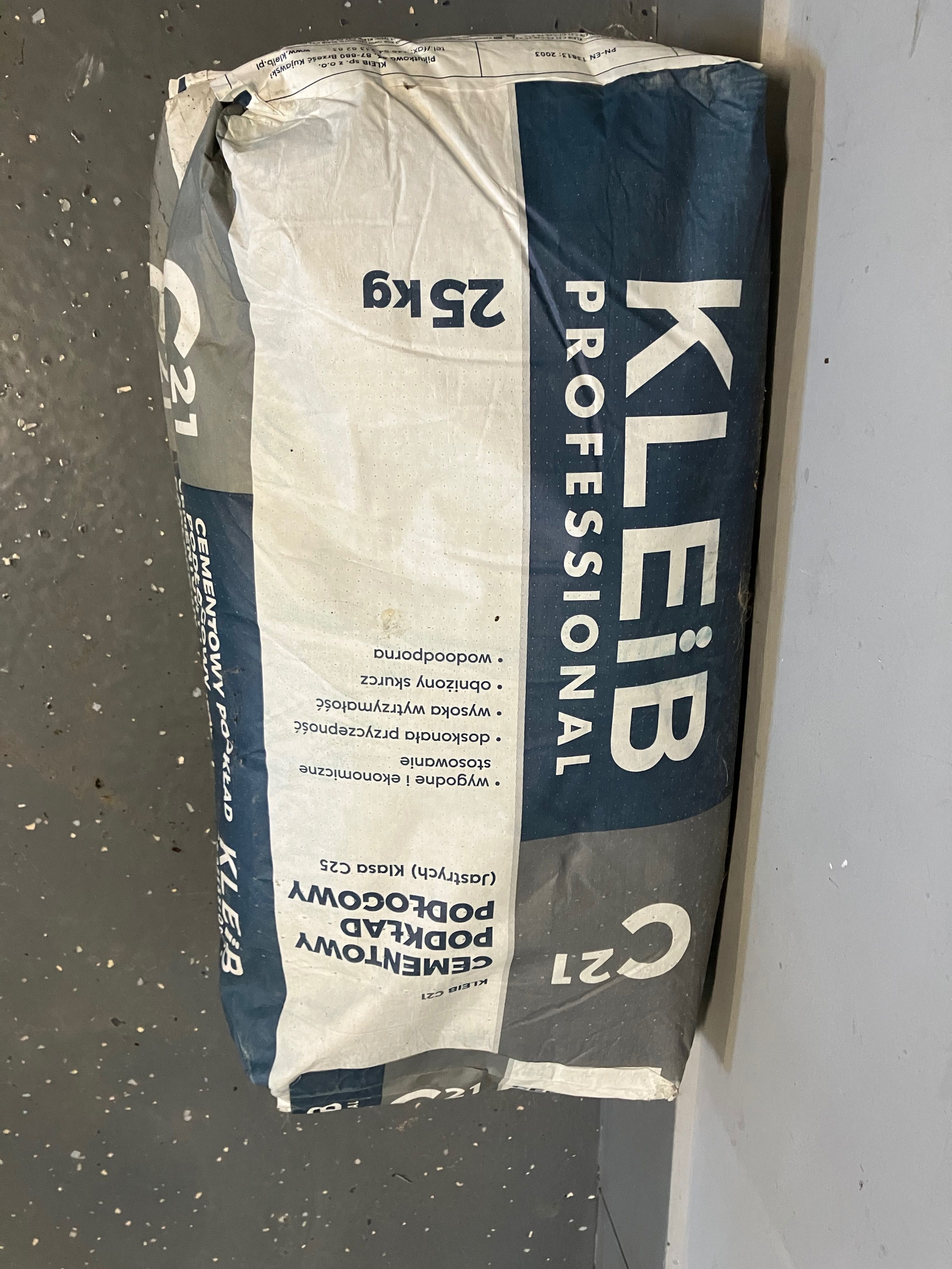 50 kg  Cementowy Podkład Podłogowy KLEiB C21