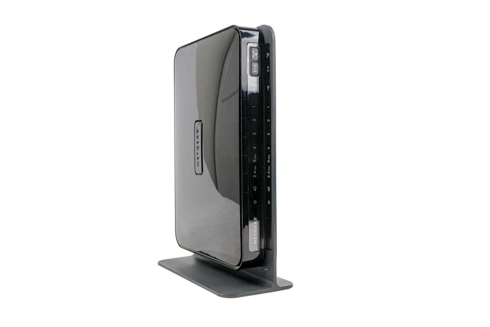 Router Netgear 2.4 + 5 GHz 5 portas Gigabit