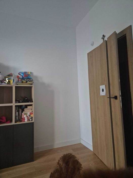 Regał EKET Ikea - szafka z 3 szufladami, z 2 drzwiami, 4 małe szafki