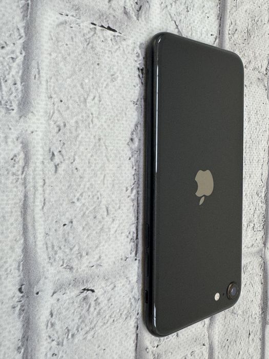 Iphone Se 2020 64gb r sim 60$