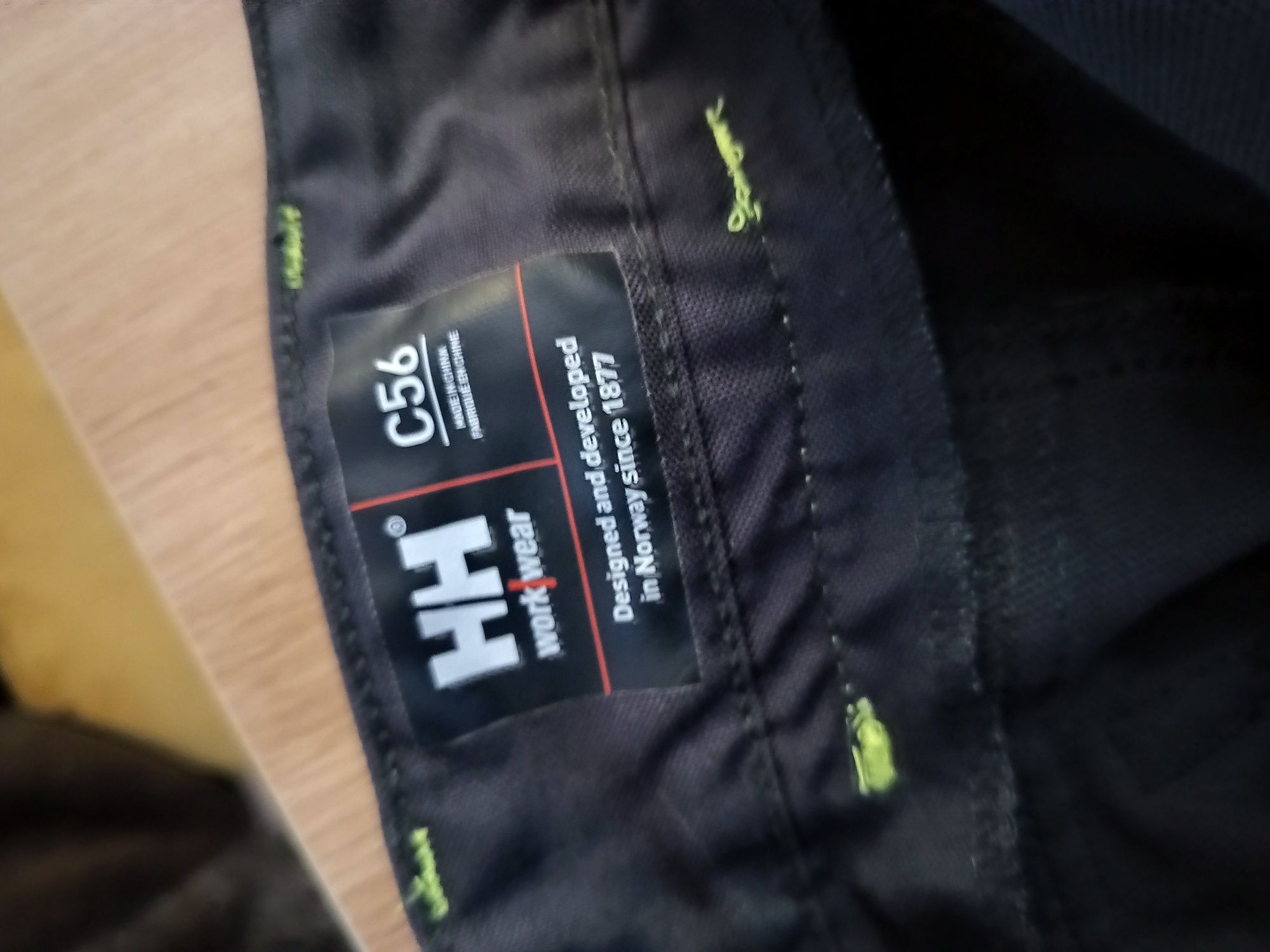Spodnie robocze Helly Hansen pas 100 cm