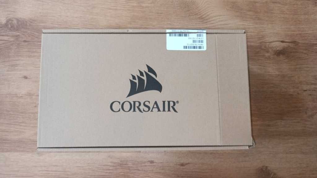 Zasilacz  •  Corsair •  RM1000x 1000W  • 80 Plus Gold  •  modularny