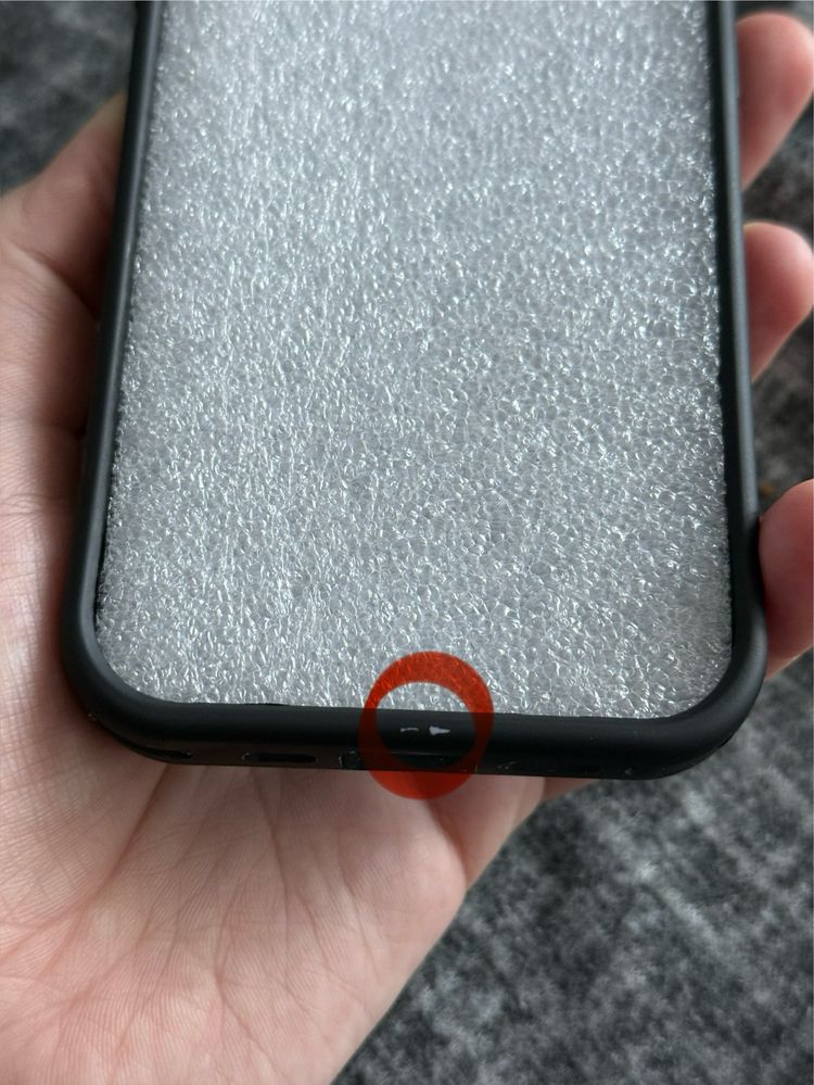 MUK Barcelona iPhone 15 Pro Smile Case
