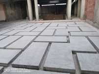 Podjazd z betonu wylewanego,  Beton szczotkowany - gładki, zacierany