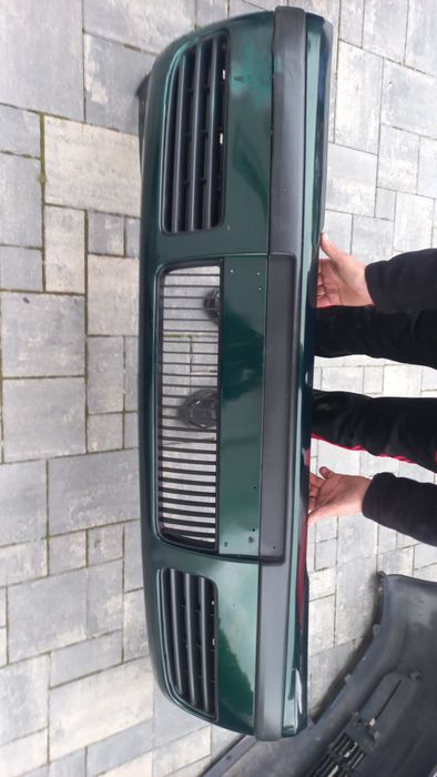 Skoda Octavia 1 lift zderzak przod przedni zielony 9570