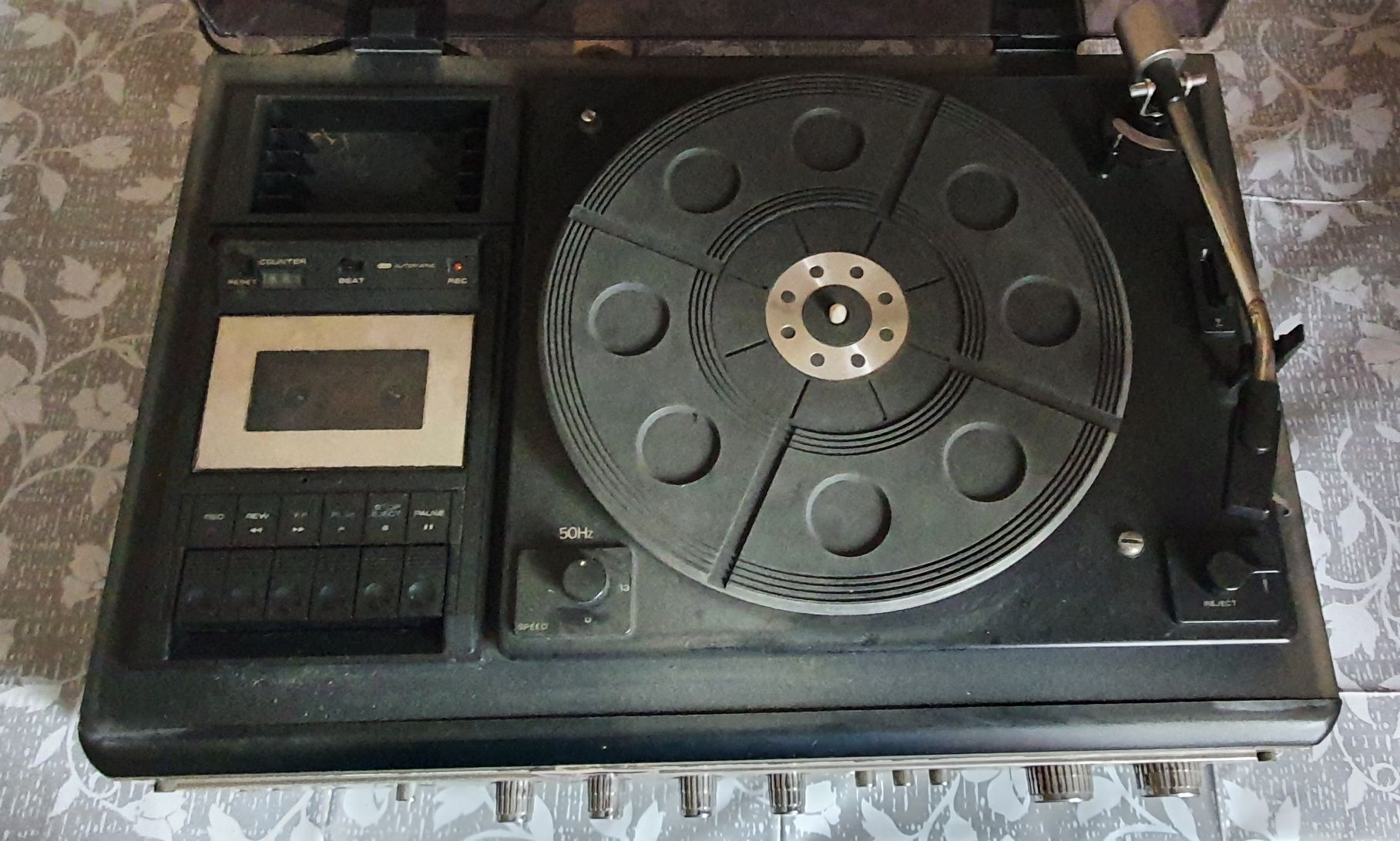 Gramofon Beston M5132L radio Hitachi