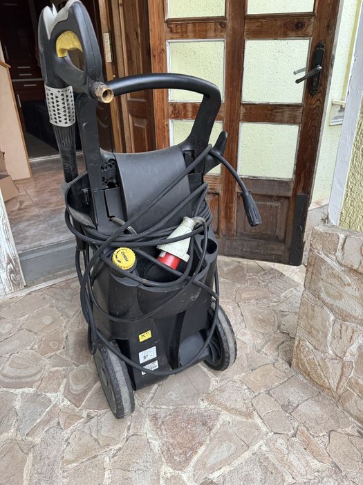 Продам Karcher HD 10/21-4 S мойка высокого давления,