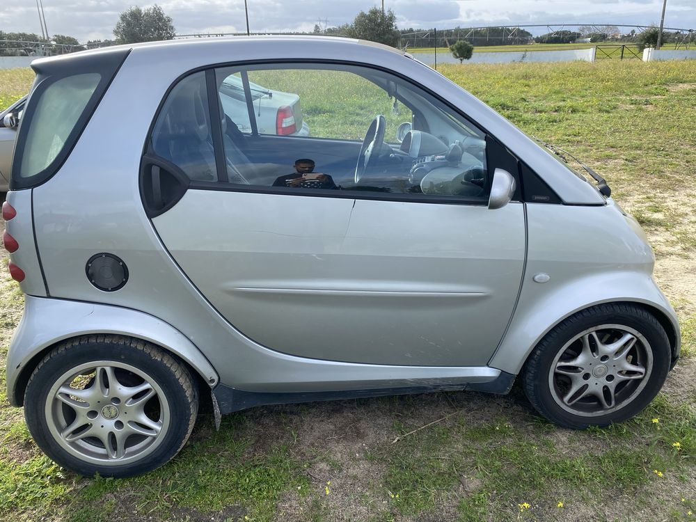 Smart Cdi 2003 (vendo/troco)