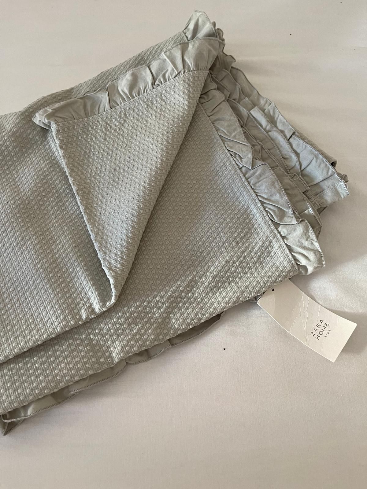 Colcha Zara Home