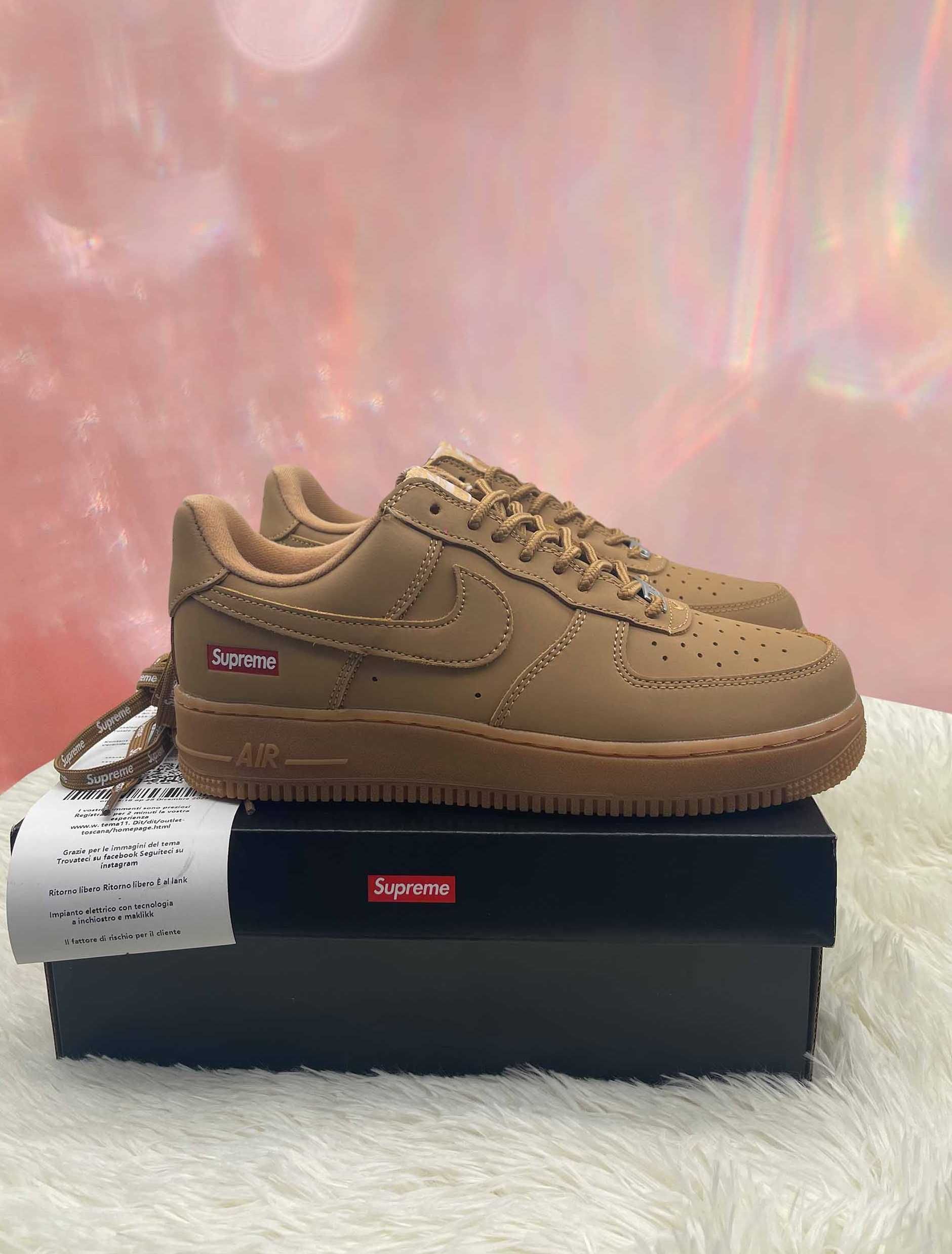 Nike Air Force 1 Low SP Supreme Wheat 44 EU / 10US / 28 CM