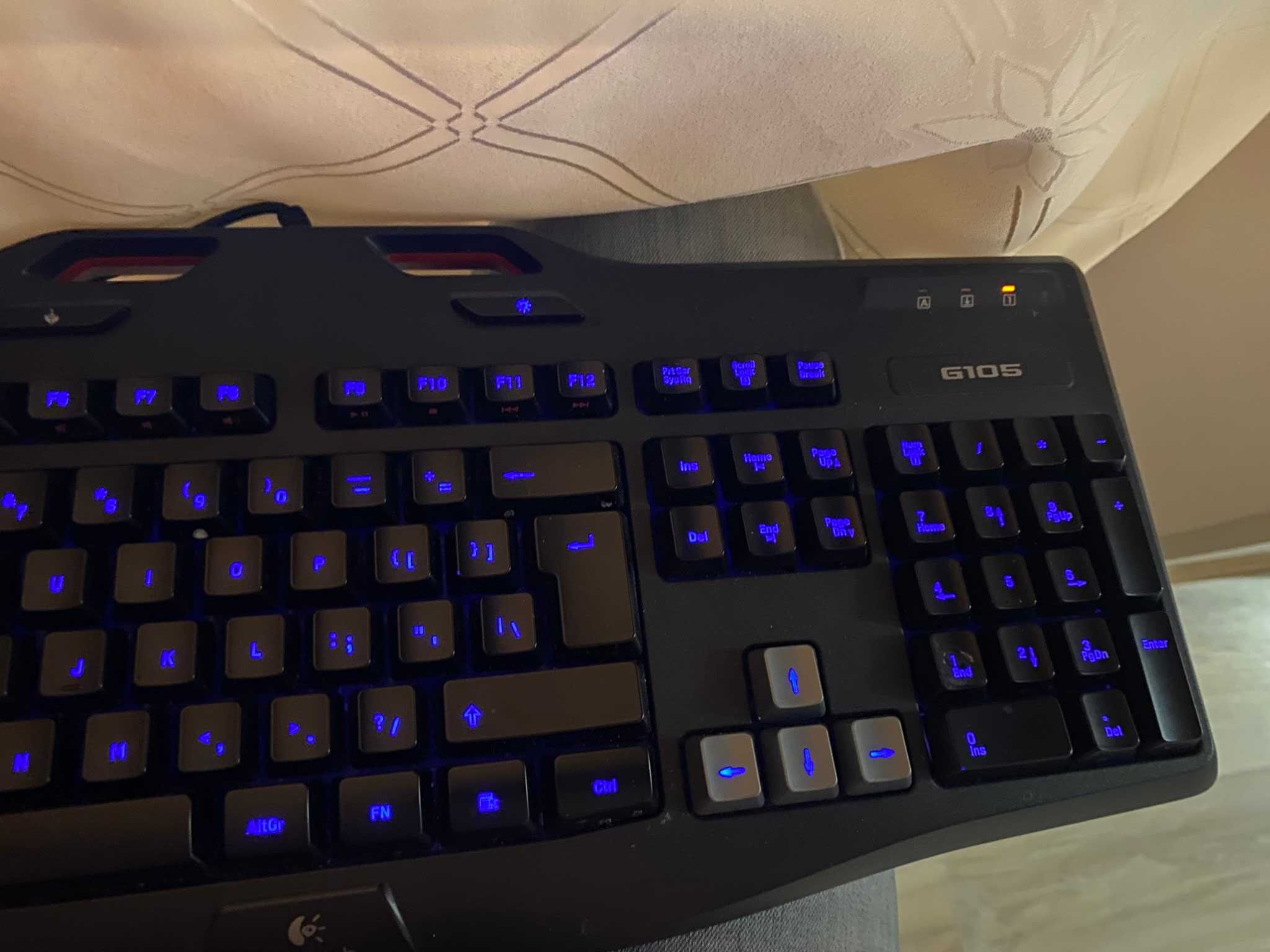 Klawiatura gamingowa Logitech G105