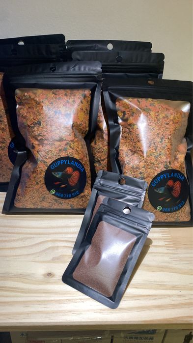 Comida peixes tropicais