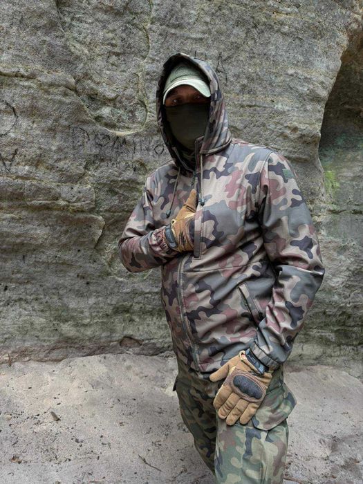 Softshell ,Polar produkt Polski wojskowy . Czytaj opis .