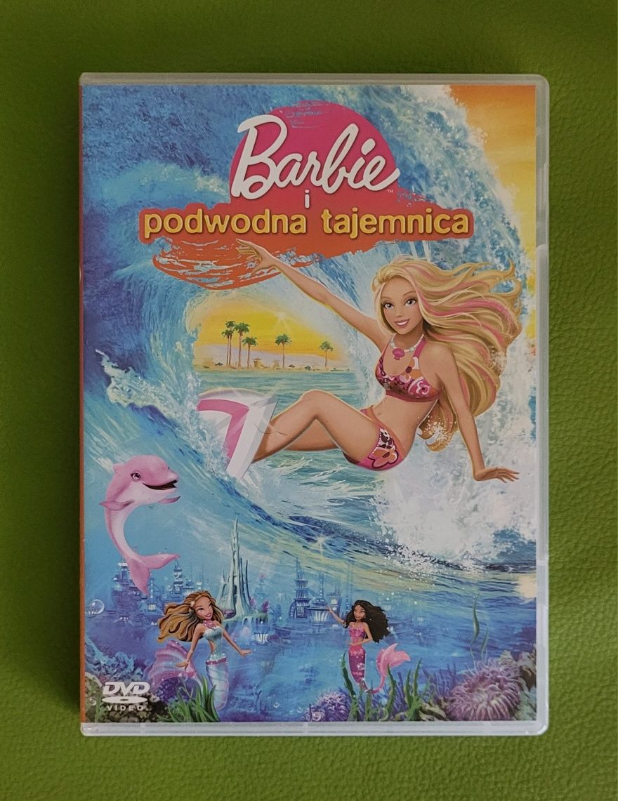 Trzy płyty DVD z serii "BARBI"