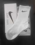Meias nike novas em caixa