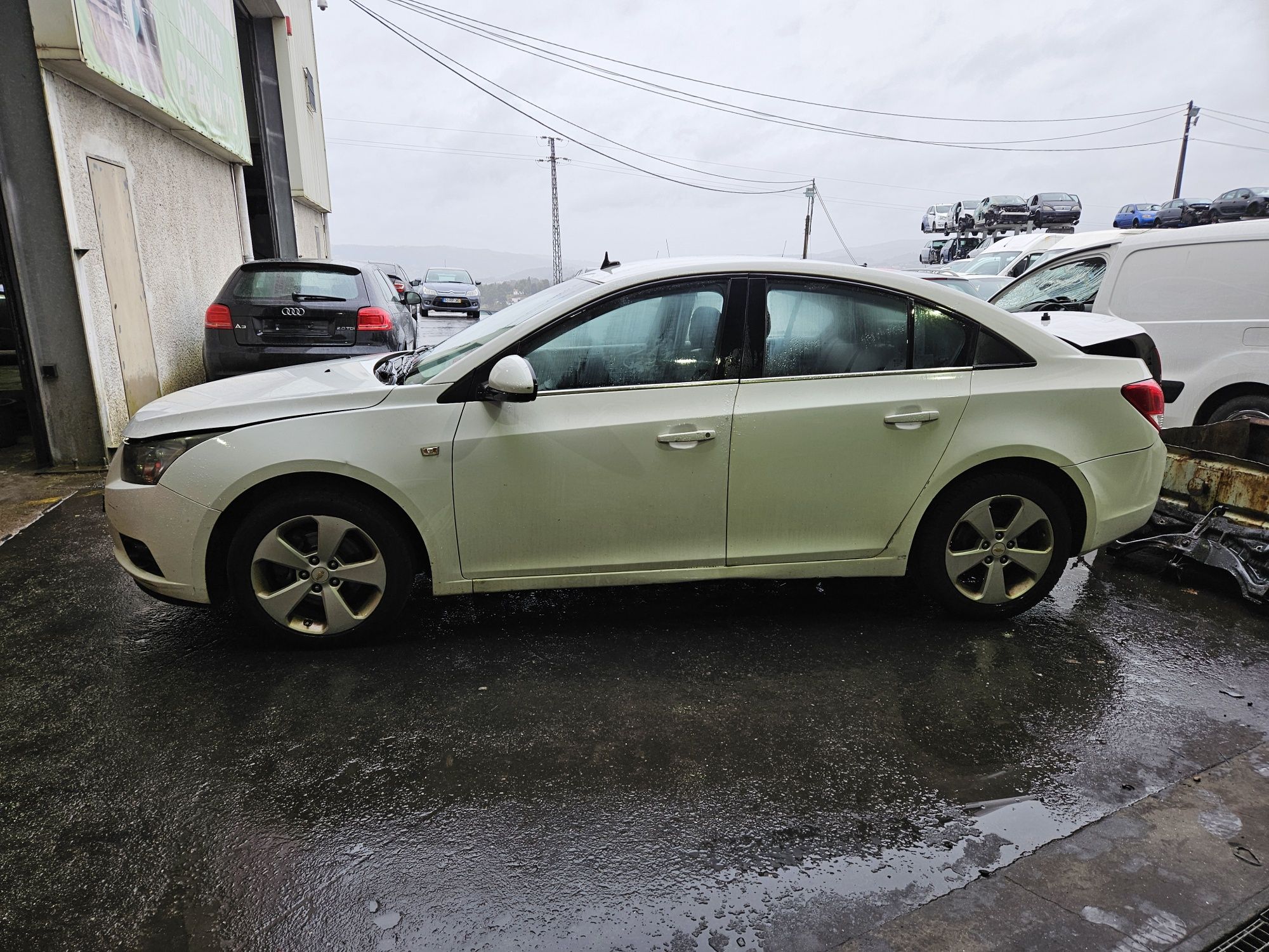 Chevrolet Cruze 2.0D de 2011 para peças