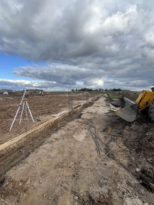 Usługi budowalne Hale Stalowe • Montaż Płyt Warstwowych • Fundamenty