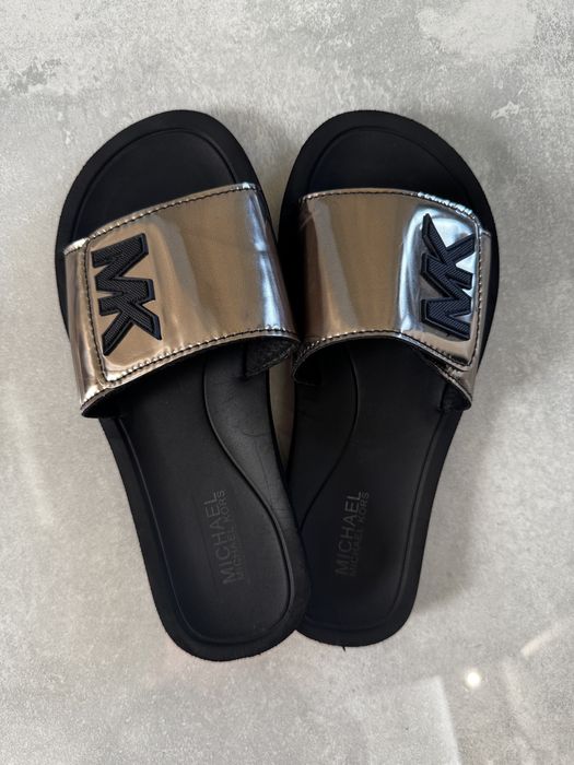 Klapki Michael Kors czarne