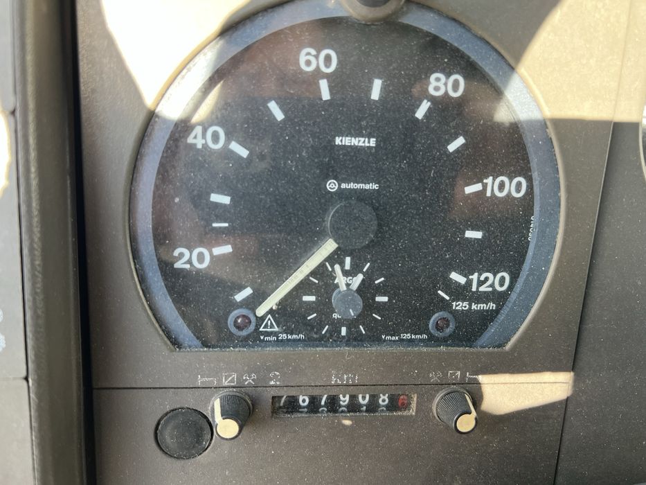 Sprzedaż -Mercedes-Benz-817L-ciężarowy