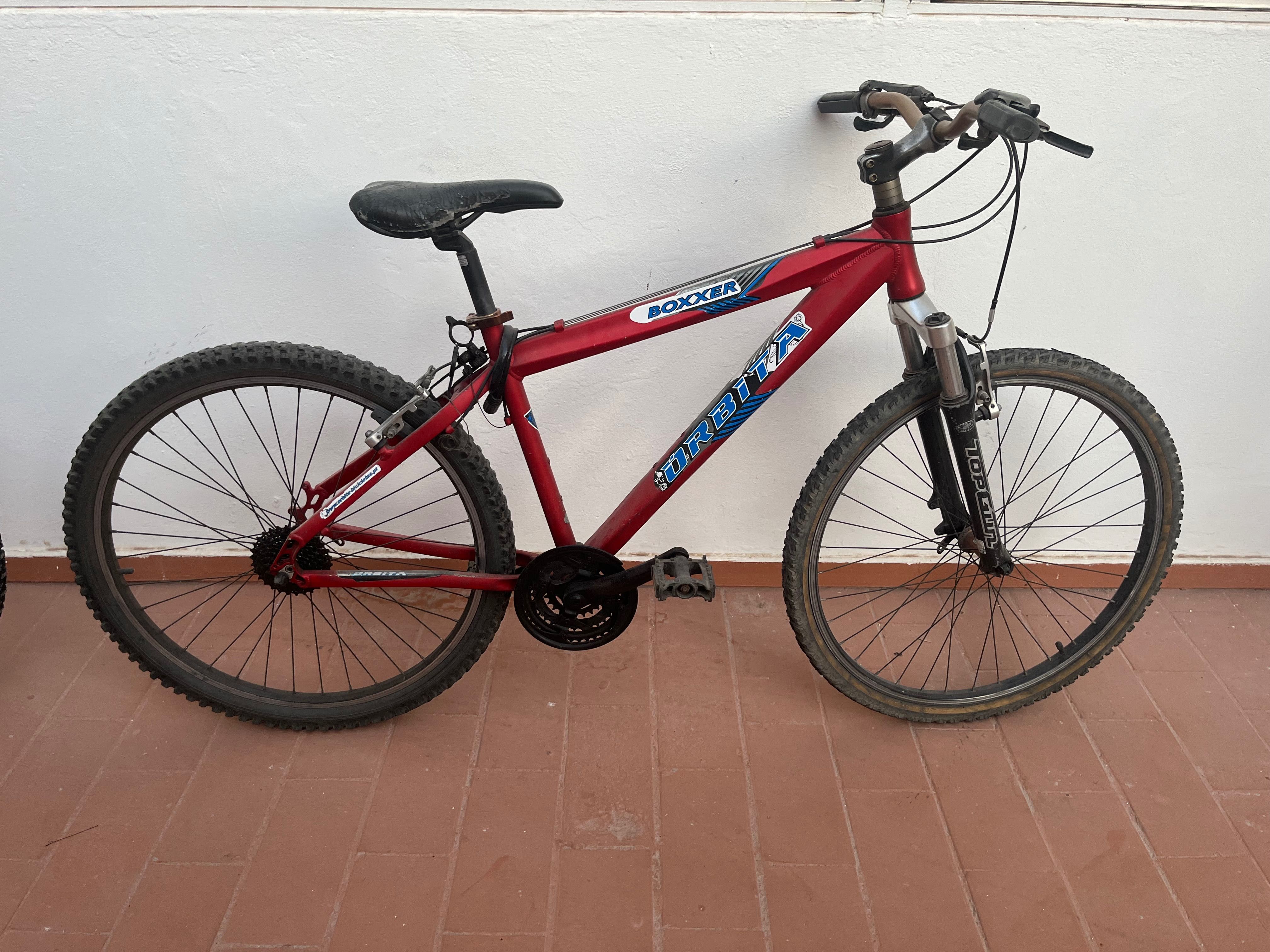 2 bicicletas Aro 24-26