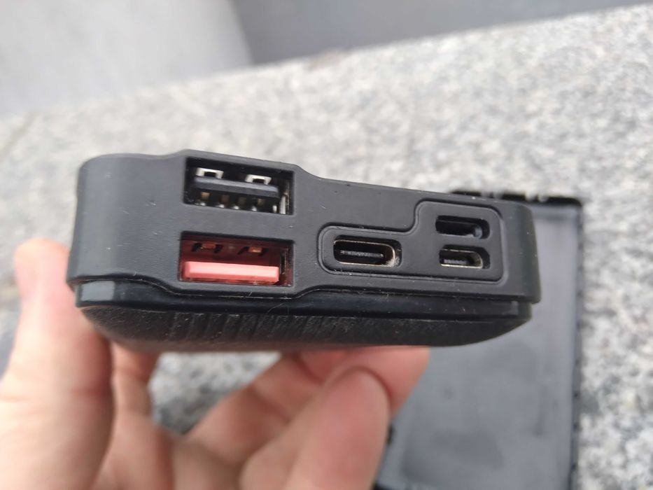 Без аккумуляторов Корпус повербанка  POWERMAX 36000 Mah